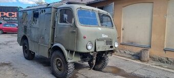 Tatra 805