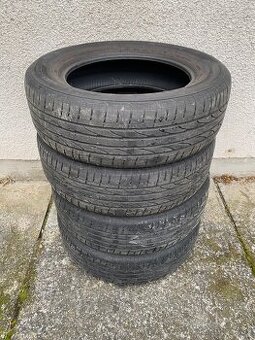 Letní pneu 215/65R17 Bridgestone