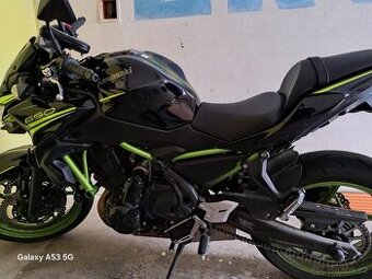 Kawasaki Z650 - 1