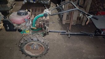 Malotraktor Robot