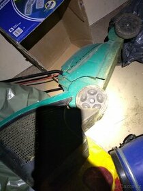 Bosch sekačka na trávu, elektrická
