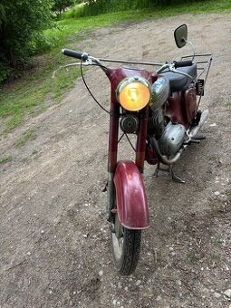 Jawa 250 - 1