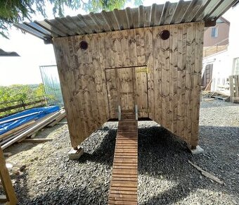 Velký zateplený kurník pro 20-24 slepic