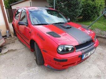 Prodám ND Volkswagen Golf IV 1,6 AKL