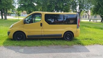 Prodám Renault trafic 2.0 dci rok 2008,6 míst