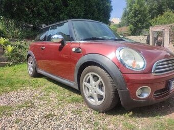Mini Cooper 1,6 88 kW benzín