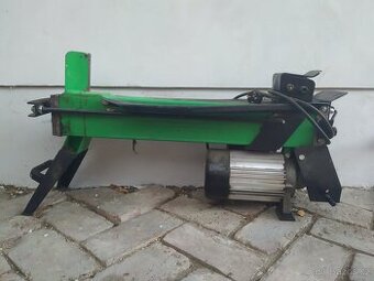 Štípačka na dřevo FIELDMANN FZLS 1005H-E