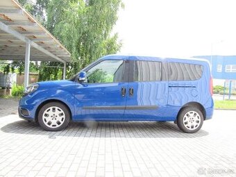 Fiat Doblo Maxi.