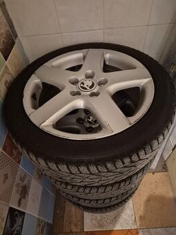 Zimní kola 225/45 R17 – Kormoran, 5x112, vzorek 4,5–5 mm – 1