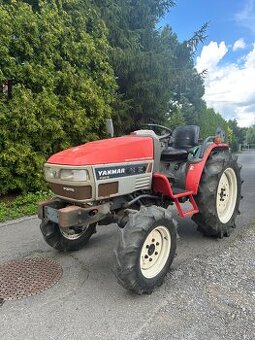 Traktor Yanmar, japonský malotraktor F-250, 4x4