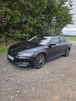 Škoda superb 3 2.0 tdi 140kw 4x4 laurin & klement