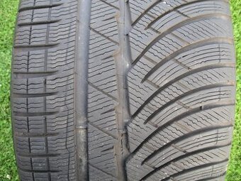 PRODÁM ZIMNÍ PNEU 275/30R20 MICHELIN PA4 97W 2x