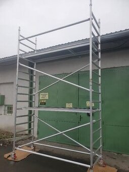 Pojízdné hliníkové lešení Klimatek 850x2500 (5,2m dosah)