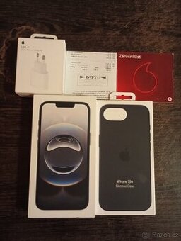 iPhone 16e + Apple case + Apple adapter