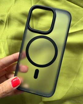 MagSafe kryt na iPhone 16 Pro, nový, sleva 399 Kč.