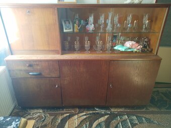 Starožitný nábytek