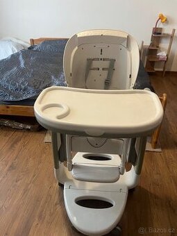 Jídelní židlička Peg Perego TATAMIA Follow Me Fragola