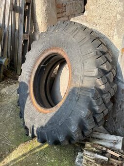 Pneumatiky ZIL 131 12-20