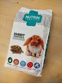 Granule NUTRIN COMPLETE vegetable (1,5 kg)