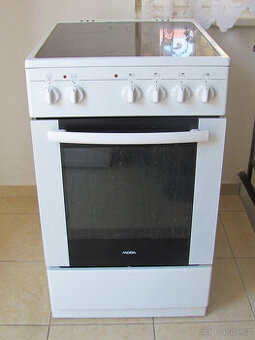 SKLOKERAMICKÝ SPORÁK MORA - 50CM