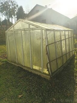Prodám skleník