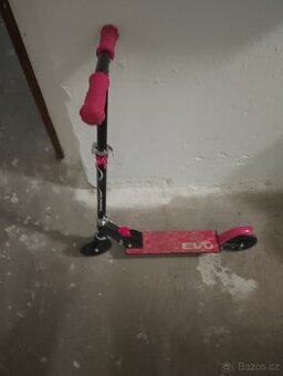 Dětská koloběžka