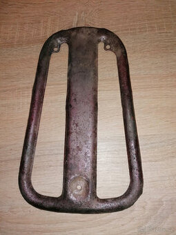 Nosič 555, pionýr, pařez