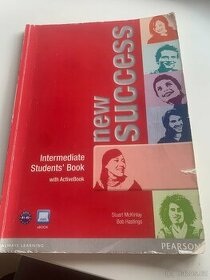 New Success Intermediate Students ́ Book
