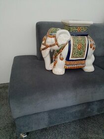 Keramický slon dekorace