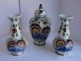 Holandský porcelán-3ks- vázy -Delft, ruční dekor