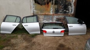 VW Golf 6  hatchback  barva  LA7W - 1