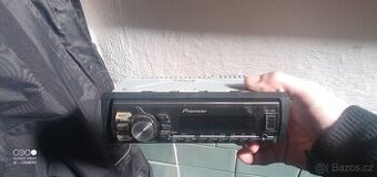 Značkové rádio pioneer