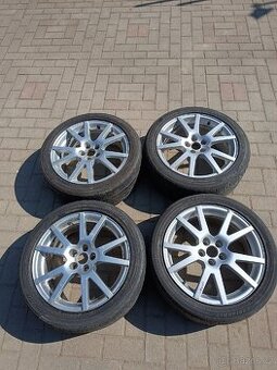 Spider R17 225/45 R17