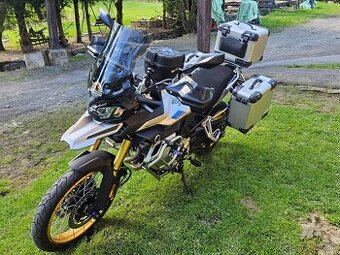 Voge 900 DSX