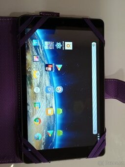Tablet Vodafone s pouzdrem