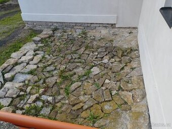 Kámen