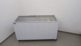 Mrazák pultový prosklený Tefcold