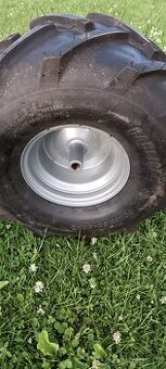 Pneo 20x10.00 -8 NHS NOVÉ