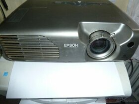 EPSON EMP-821