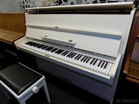 Bílé piano, pianino, klavír Petrof- Rosler