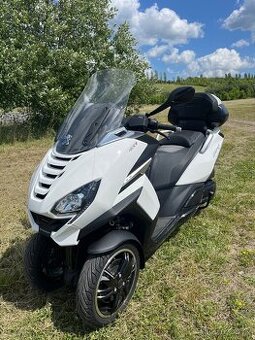 Peugeot Metropolis 400