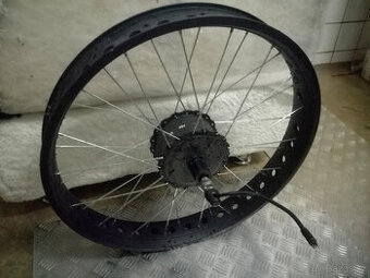 NOVÉ - SLEVA Fatbike motor 750W/48V 26" BAFANG