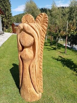 Dřevěný anděl