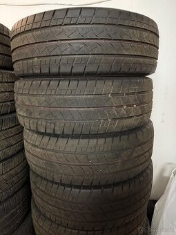 Bridgestone 235/65/16C NOVE - 1