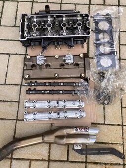 Hlava motoru Kawasaki z750 2004