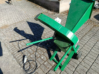 šzěpkovač,drtič,řezačka zahradního odpadu