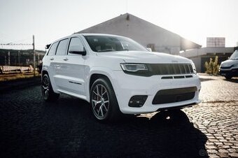 JEEP GRAND CHEROKEE SRT 6.4 V8