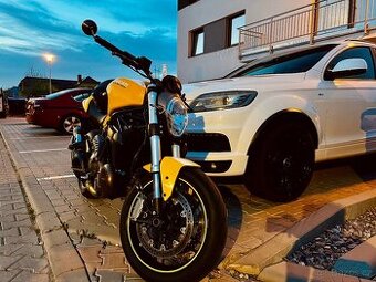 Ducati monster 821 Stripe Yellow 2015