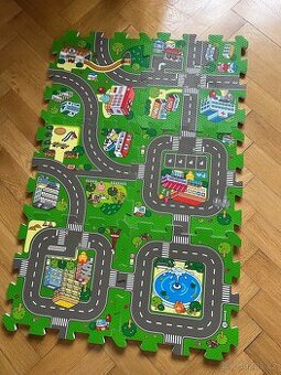 Dětská podložka na hraní, pěnove puzzle autodráha