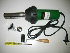 Horkovzdušná svářečka plastů.